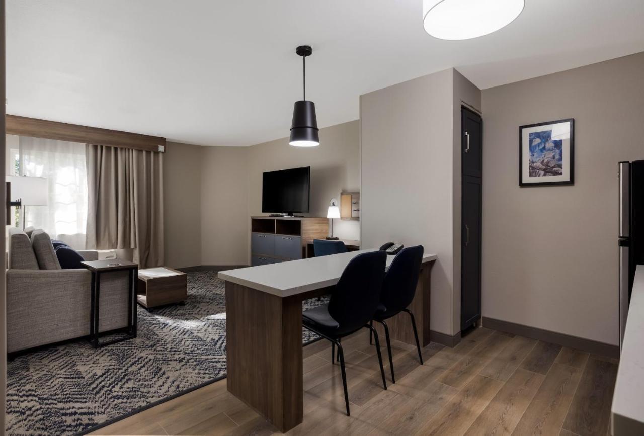 Candlewood Suites Lafayette - River Ranch By Ihg Екстериор снимка