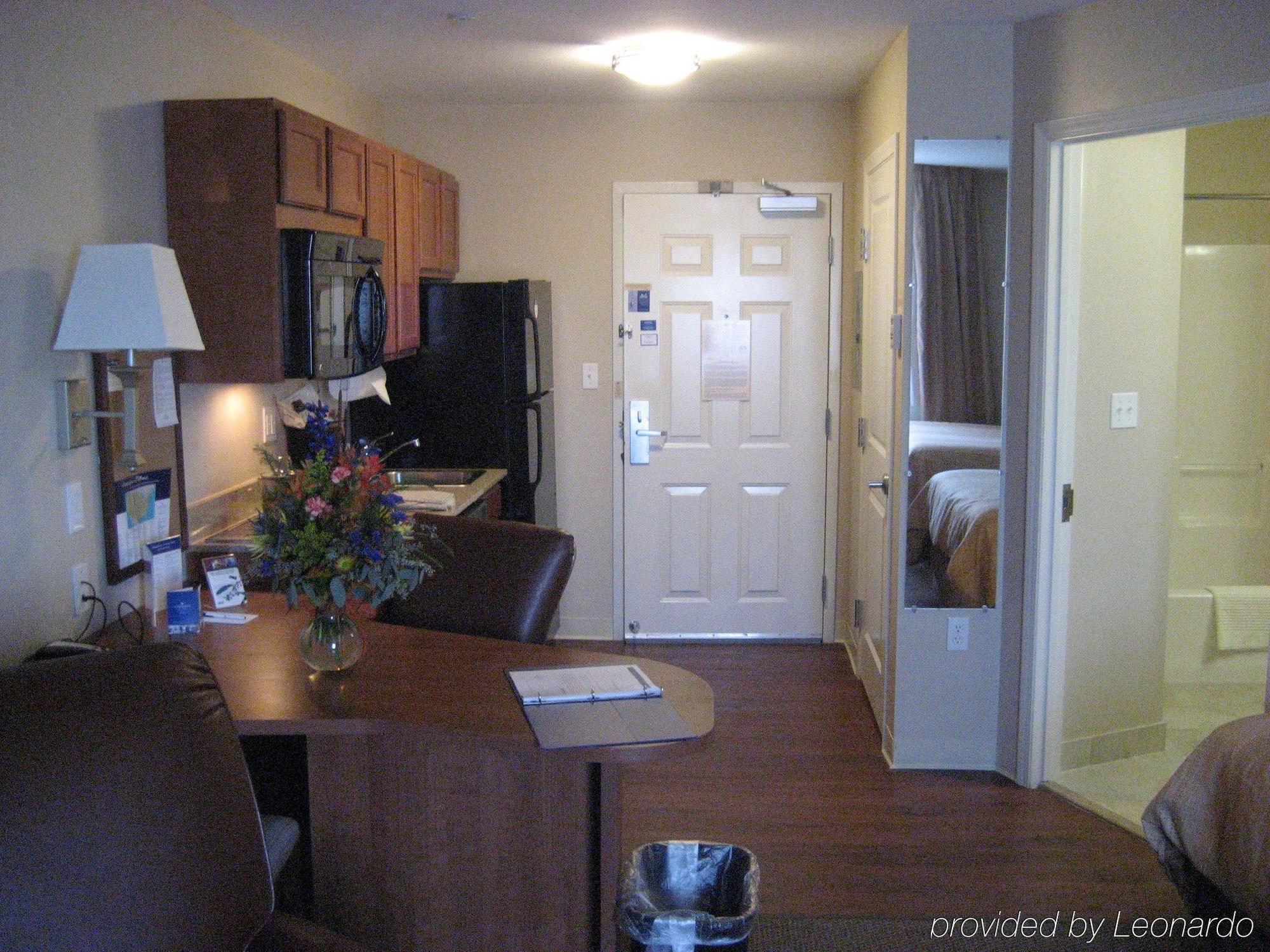 Candlewood Suites Lafayette - River Ranch By Ihg Екстериор снимка