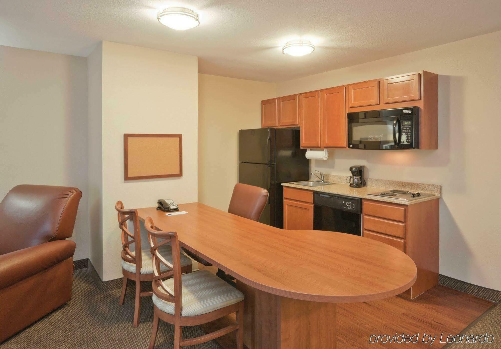 Candlewood Suites Lafayette - River Ranch By Ihg Екстериор снимка