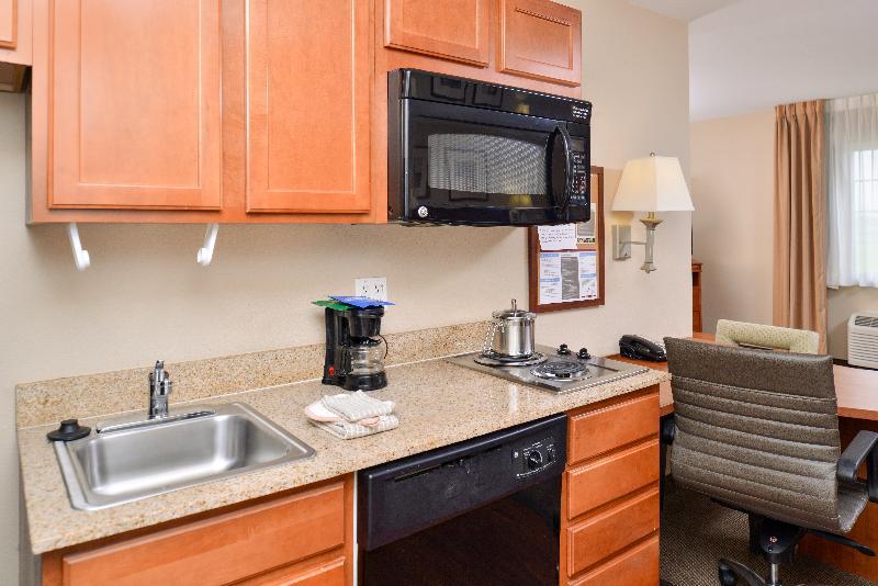 Candlewood Suites Lafayette - River Ranch By Ihg Екстериор снимка